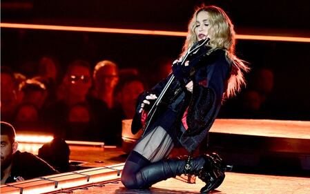 Madonna, topless a sorpresa su Instagram 12