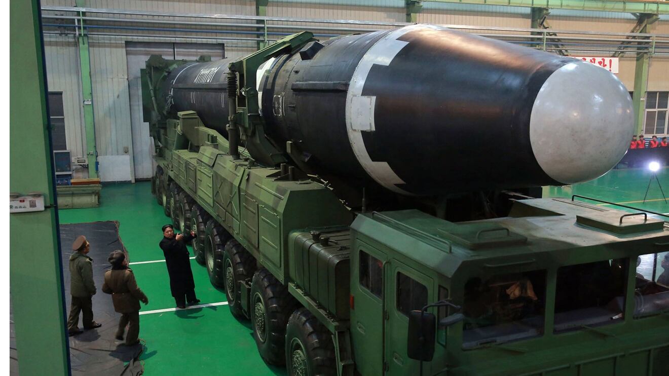 Corea del Nord, iniziati i test per armare i missili con l'antrace