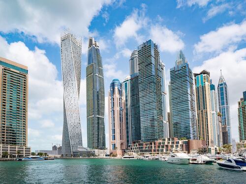 Attenti alla "truffa di Dubai". L'allettante proposta nasconde una trappola