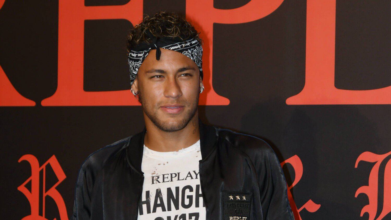 Neymar paga la clausola e si libera dal Barcellona. Ma la Spagna non ci sta