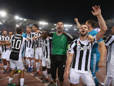 Juventus campione d'Italia: i bianconeri festeggiano ancora all'Olimpico 1