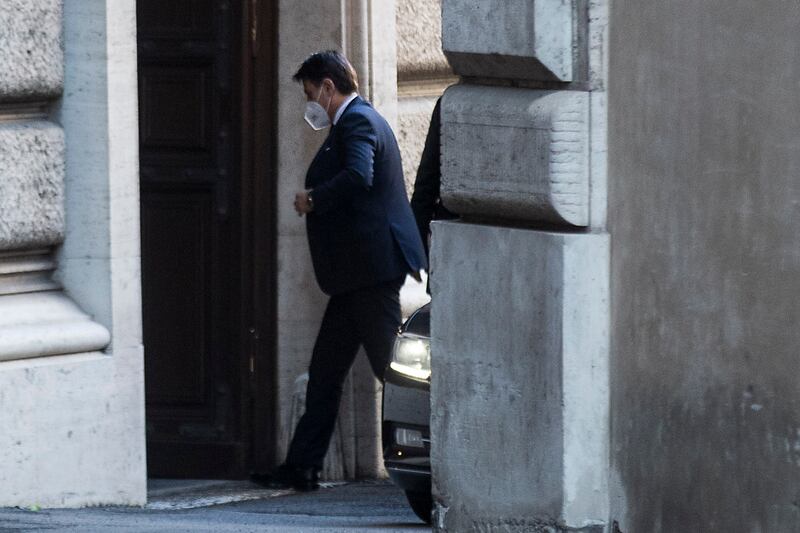 Arriva il "boomerang" Dpcm. Adesso Conte è senza scudo