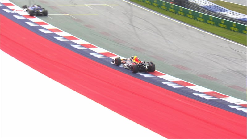 Perez F1 Austria Twitter curva