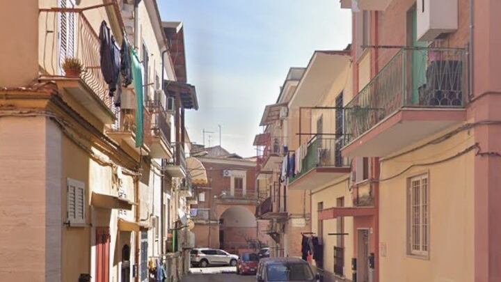 L'accoltella a morte, poi la fuga. L'orrore del marocchino sulla ex a Foggia