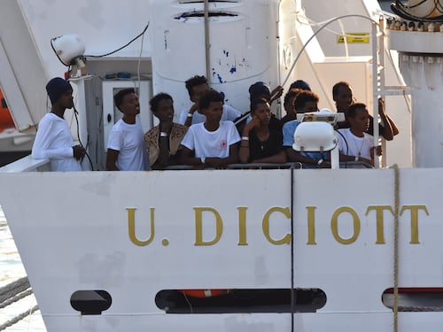 Diciotti, ai giudici di Catania pure atti di Conte e Di Maio