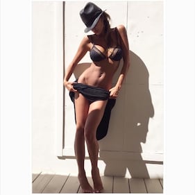 Sorelle Buccino, un'estate hot 6