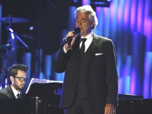 Bocelli sul palco degli Mtv Ema 2015