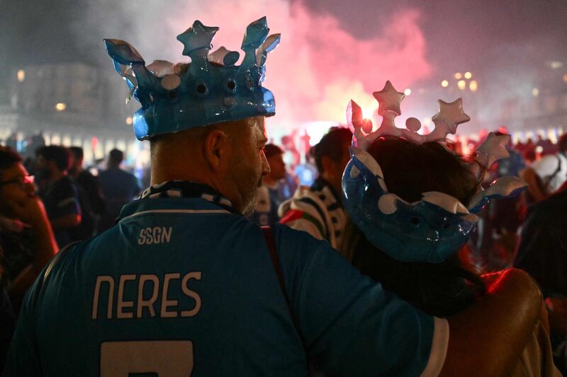 Napoli campione d'Italia: inizia la festa scudetto 1