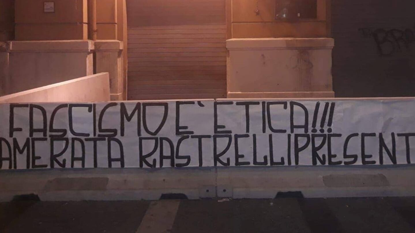 Striscione fascista per l’ex governatore Rastrelli: indaga la Digos
