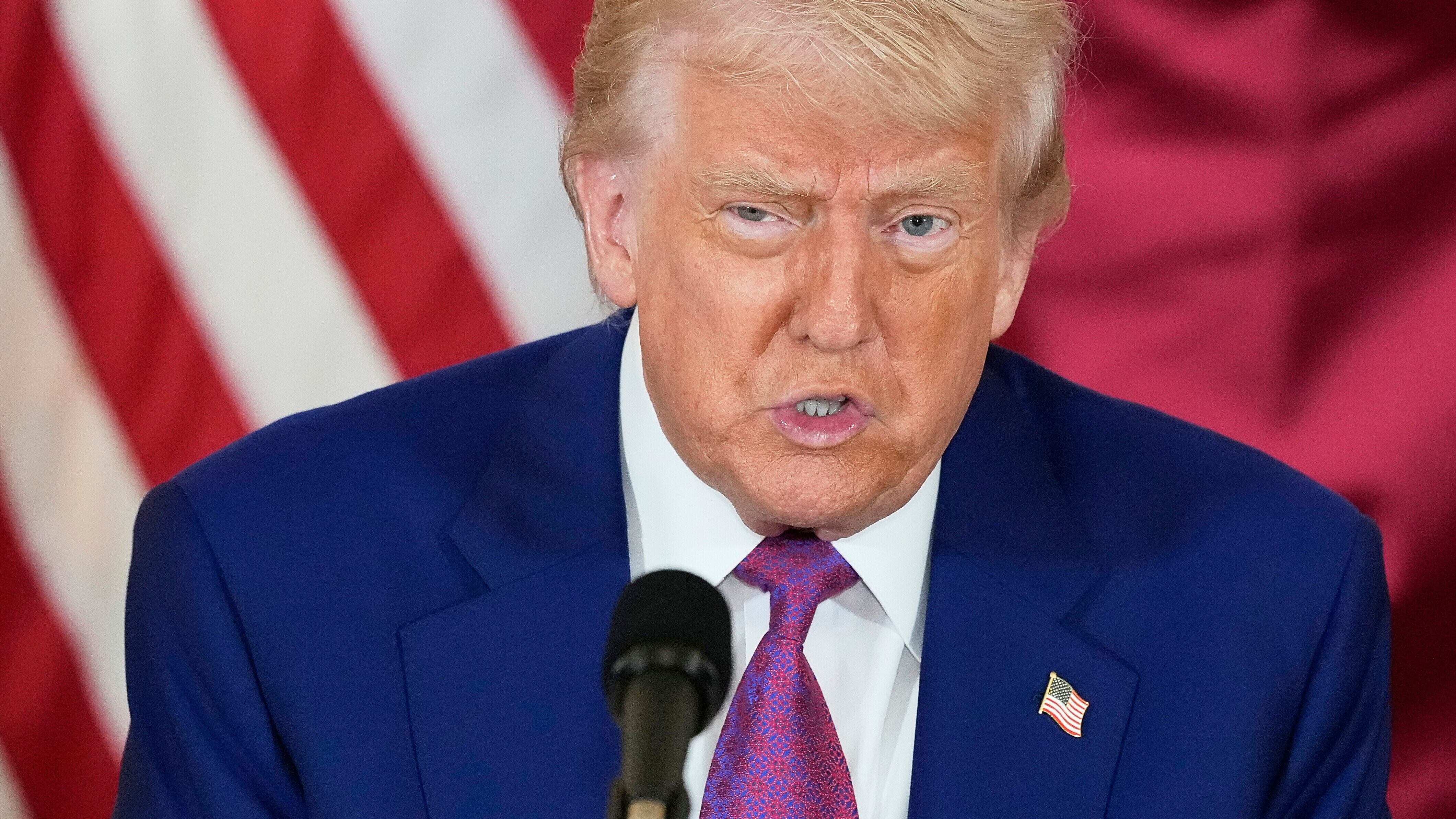 Trump spinge il cessate il fuoco. "Ora basta, domani chiamo Putin"