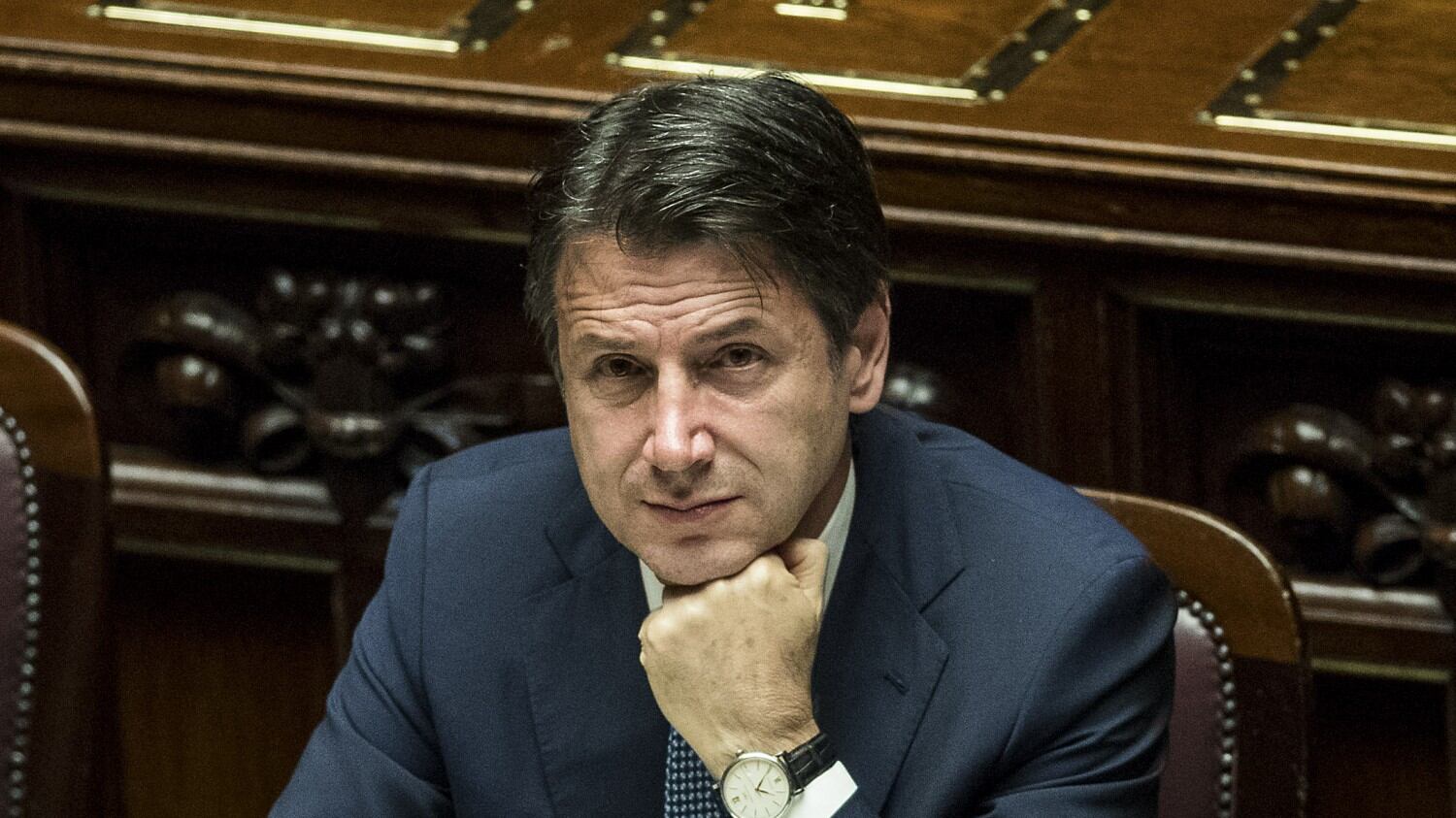I passanti indignati