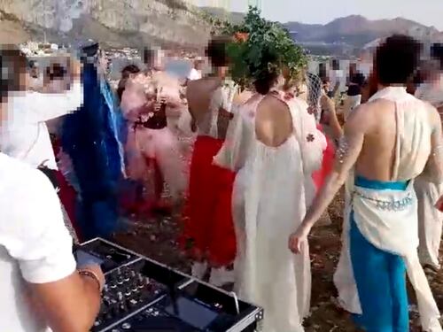 Festino nella riserva, lo sfregio dei vip