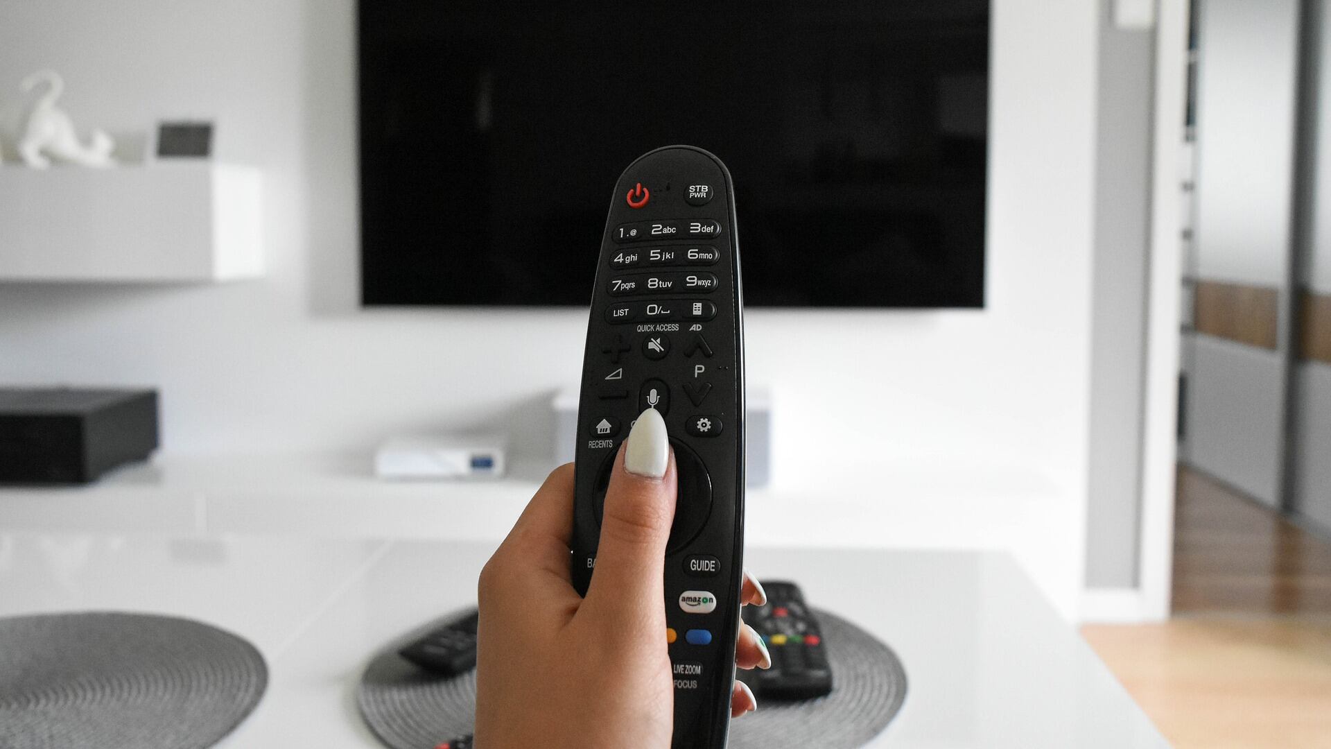 Musica e serie tv spendendo poco: le offerte Amazon