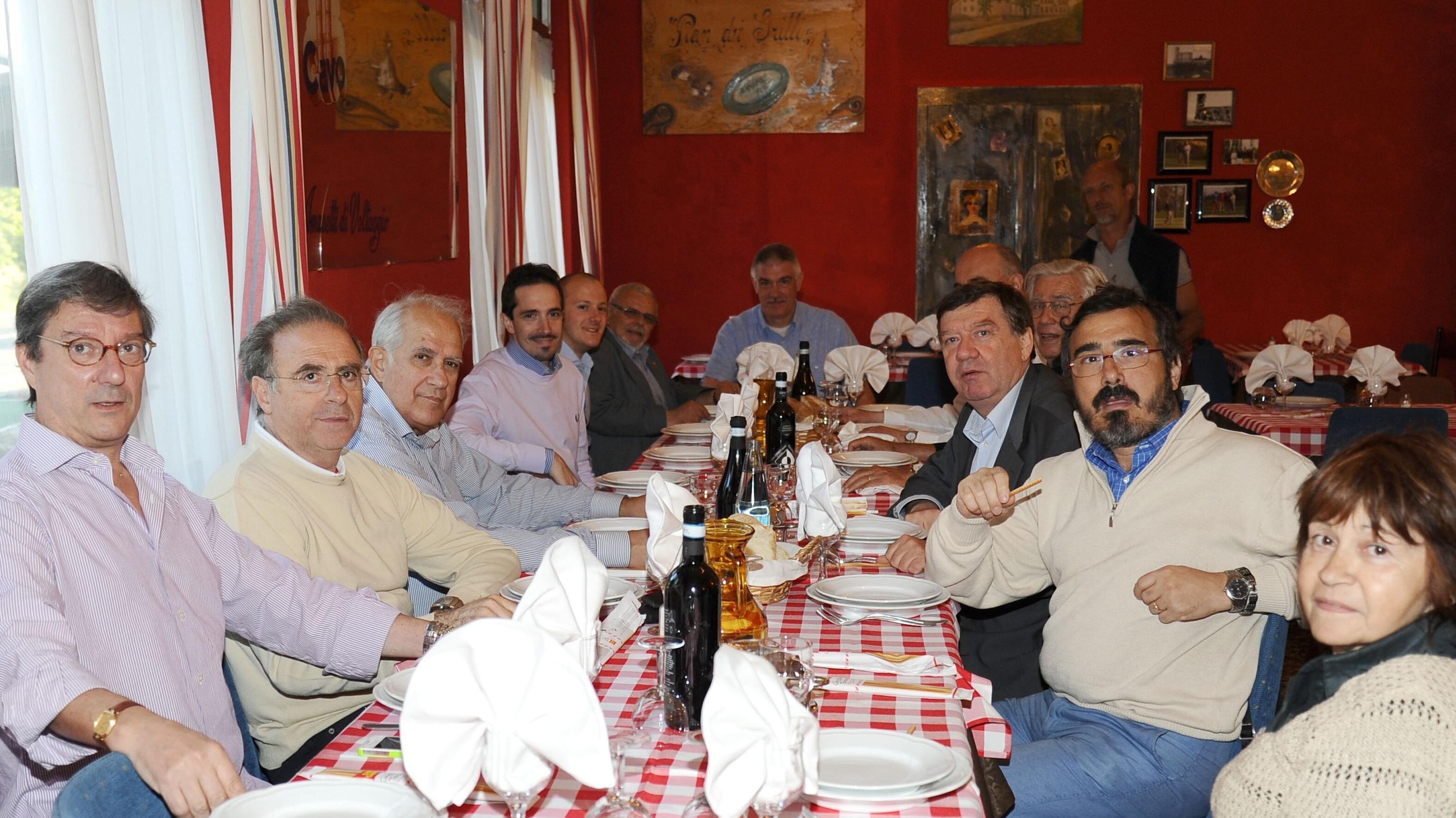 Metti una sera d'estate a cena dove rinasce la Balena bianca