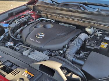 Mazda CX-5 2023, guarda le foto 3