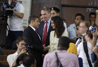 Amal Clooney in aula al processo contro i giornalisti 1