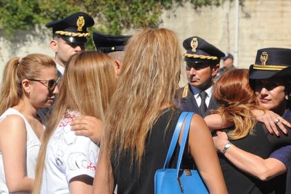Il dolore di Danila Josefa per il marito morto a Ventimiglia 2
