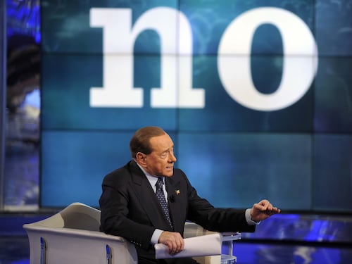 "Questa riforma divide l'Italia. Riscriviamo la Carta insieme"