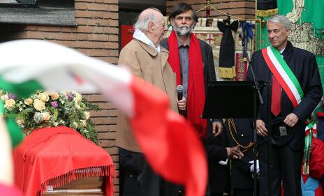 I funerali e la camera ardente 14