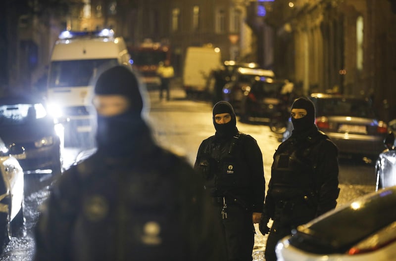 Blitz anti terrorismo in Belgio: uccisi due jihadisti 7