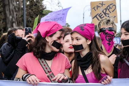 Corteo femminista di Roma, in 10mila per l'8marzo 1