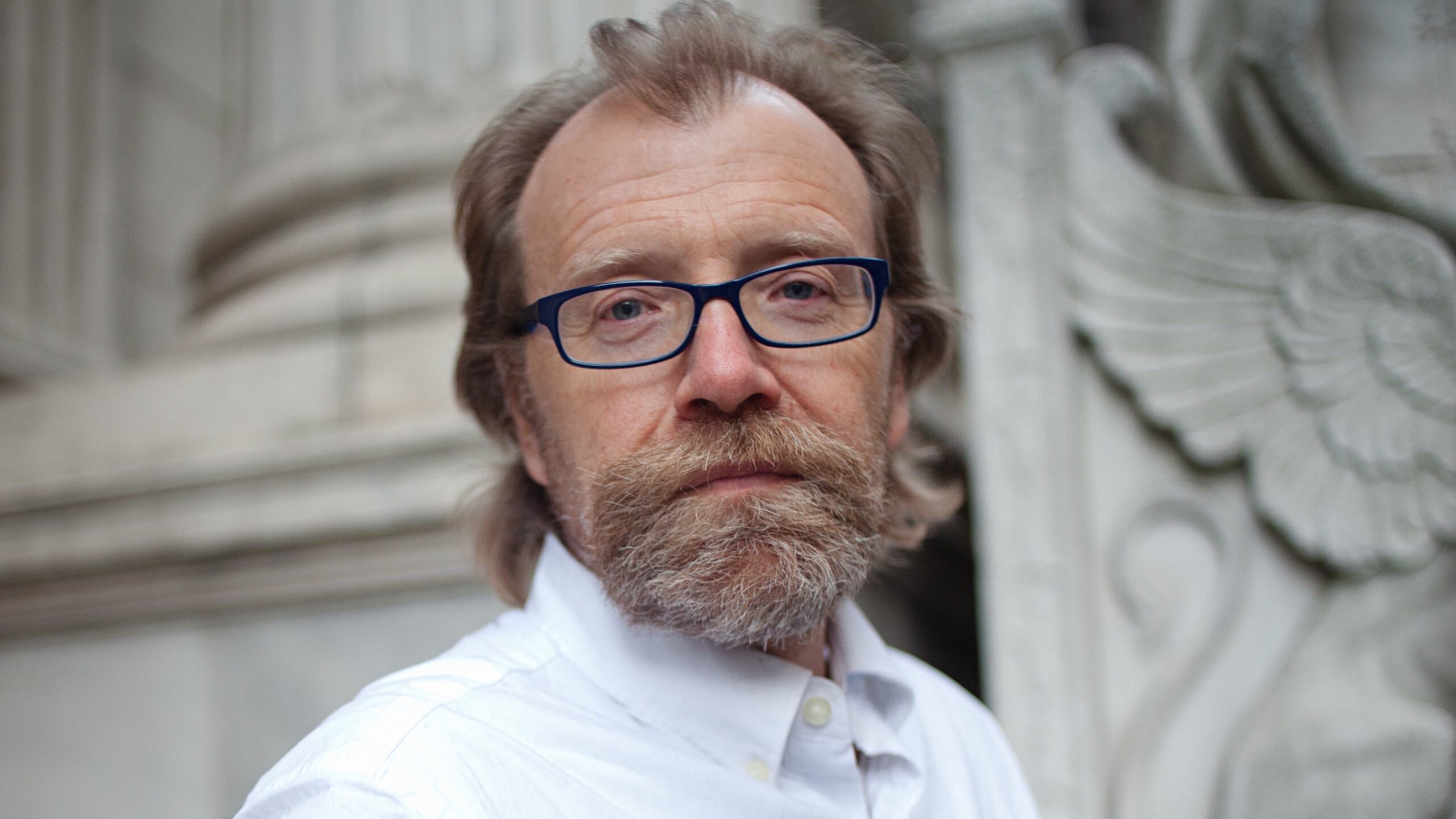 Saunders va in Purgatorio e sconta i peccati americani