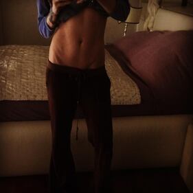 Nina Moric, le foto più sexy su Instagram 18