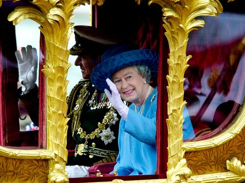 "Ci considerava terroristi". Cosa c'è davvero dietro il commento della regina Elisabetta su Israele