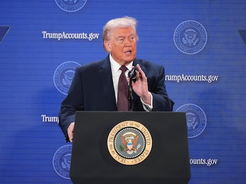 Network del terrore, missili e programma atomico: ecco le tre richieste di Trump all'Iran