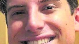 Liposuzioni e filler da incubo, "Aesthetic Franco" fugge a Dubai
