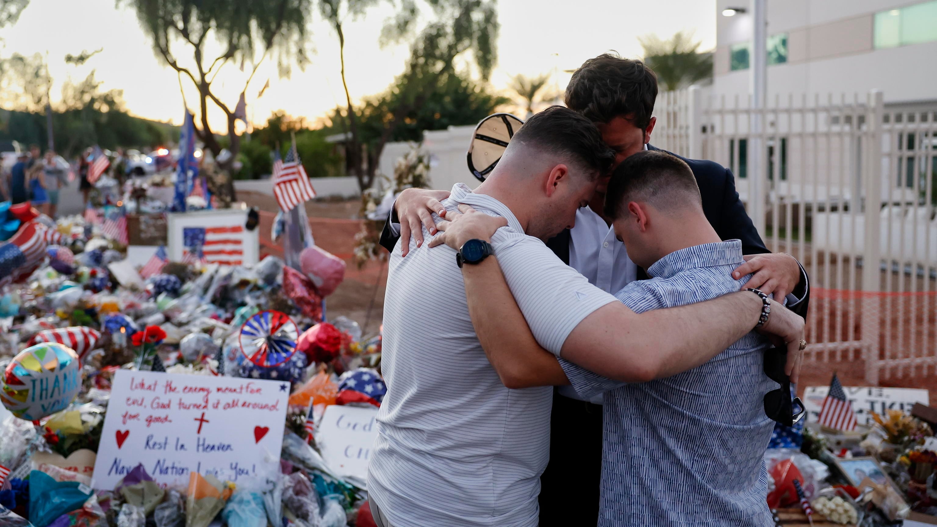 Oggi i funerali di Charlie Kirk: Trump e l’élite repubblicana a Phoenix per l’ultimo saluto