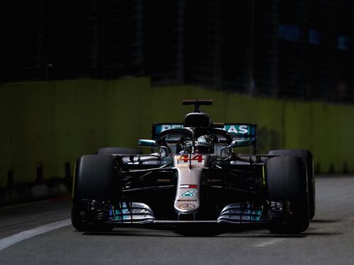 Formula Uno, Singapore: Hamilton vince davanti a Verstappen e Vettel