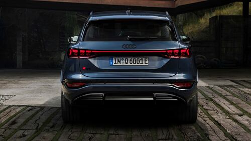 Nuova Audi Q6 e-tron, guarda tutte le foto 14