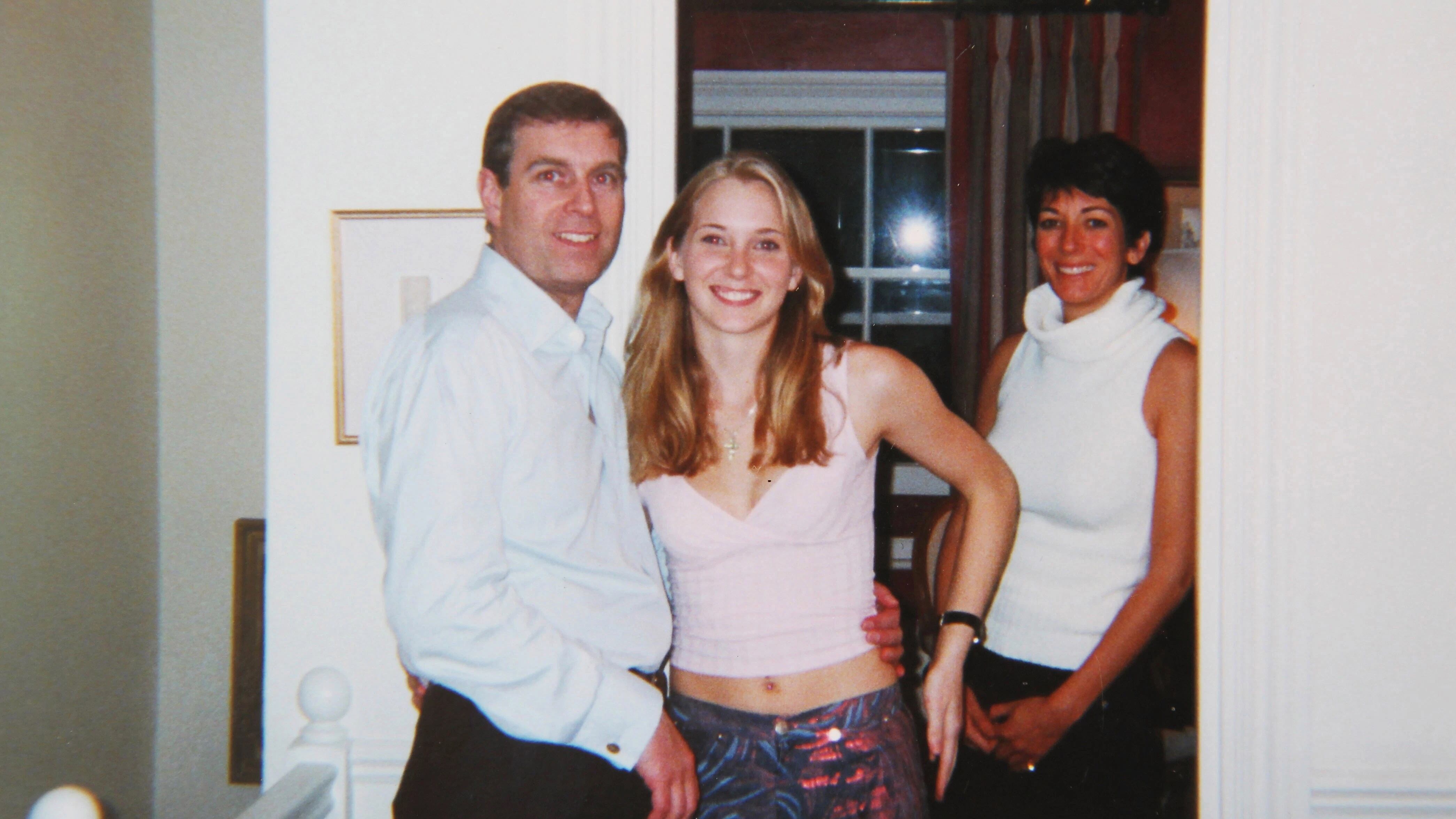La maîtresse di Epstein a Buckingham Palace