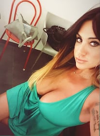 Marika Fruscio, scollatura esplosiva 9