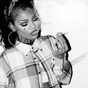 Rihanna sul web pose sexy da bad girl 4