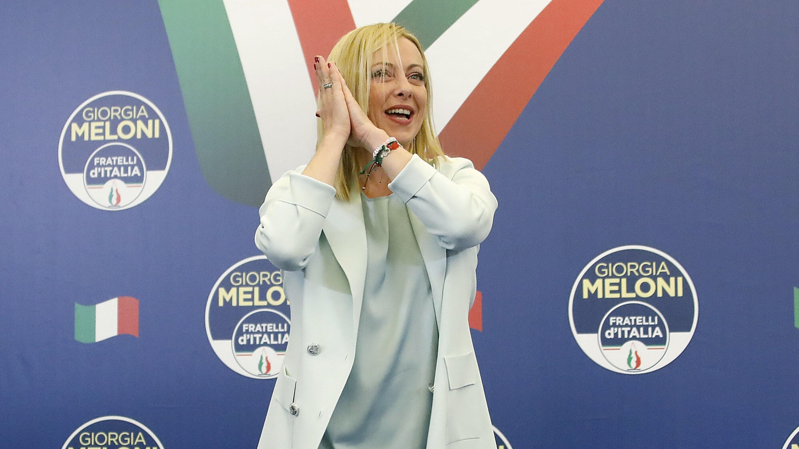 Meloni già al lavoro sulla legge di Bilancio. E vuole accelerare sulla squadra di governo