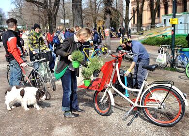 Milano, una «domenica a spasso» 9