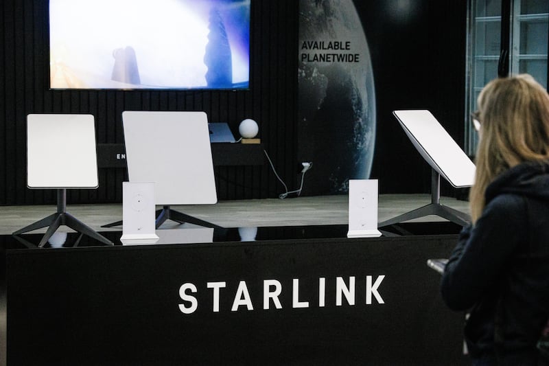 Satelliti fondamentali. L'alternativa scarsa