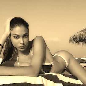Belen e Cecilia Rodriguez in bikini a Ibiza 27