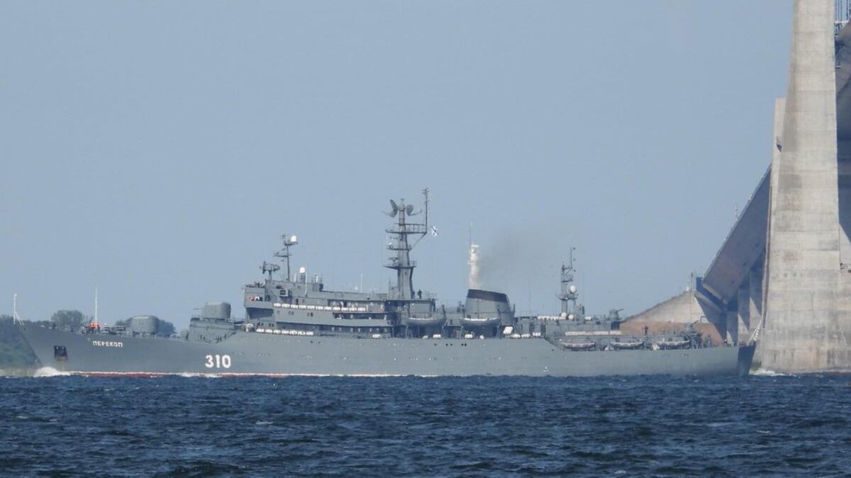 "Violati i nostri confini": la manovra della nave russa che irrita la Danimarca (e la Nato)
