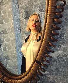 Hayley Hasselhoff: un seno da Baywatch 10