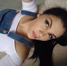 Valentina Nappi, curve hot su Instagram 6