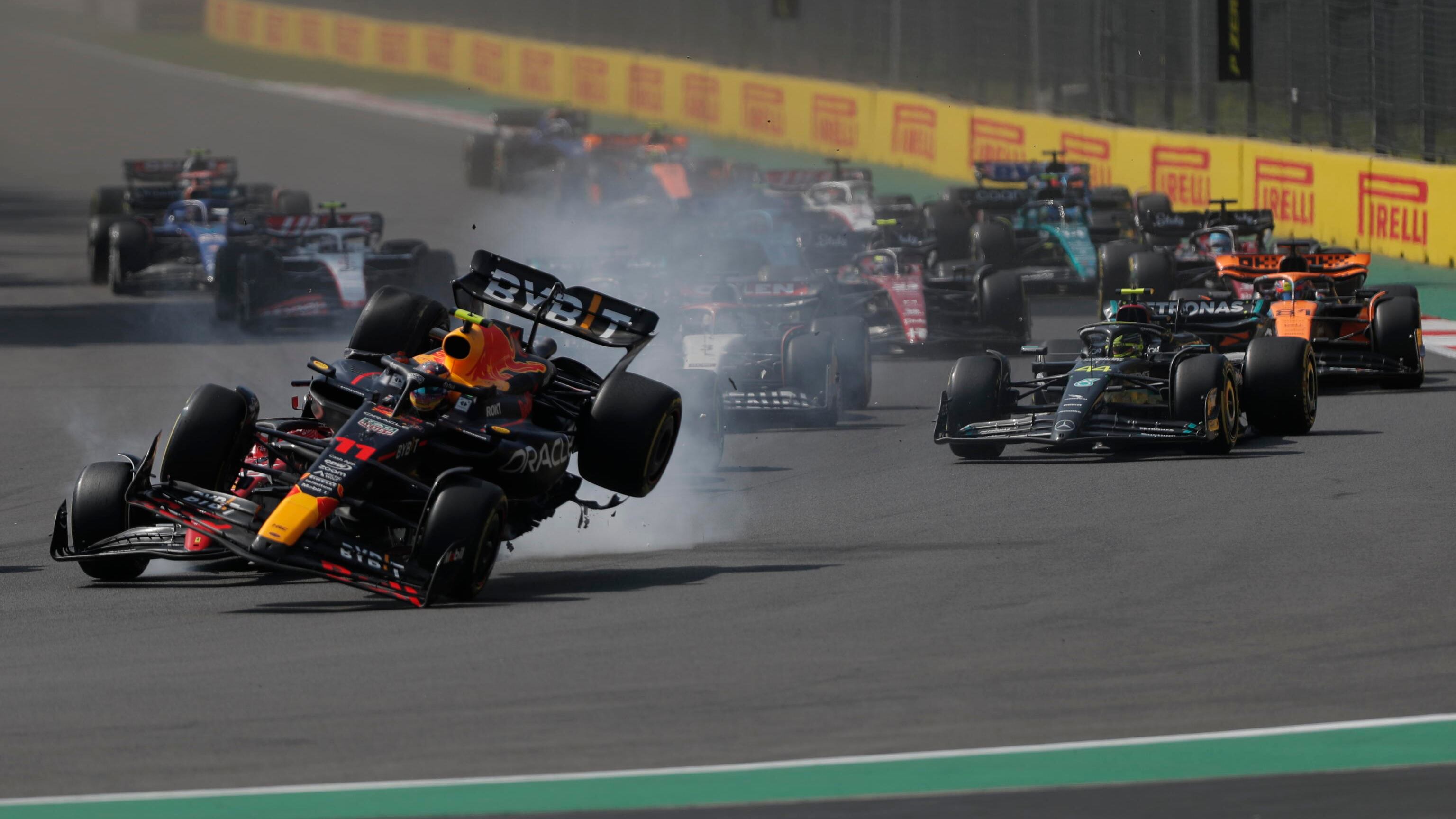 Il virus del tifo calcistico ha infettato F1 e golf