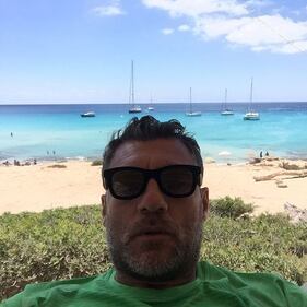 Bobo Vieri, le foto della vacanza a Formentera con Jazzma 12
