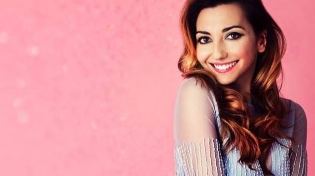 Martina Dell'Ombra, fenomeno del web per copione