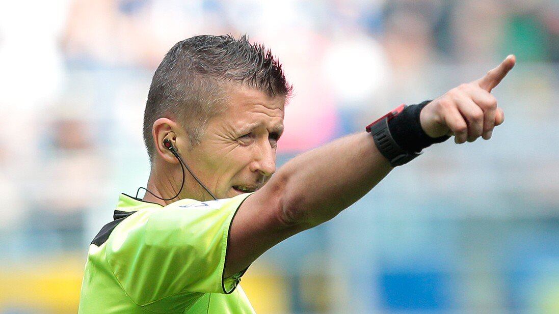 L'Inter e i suoi tifosi se la prendono con Orsato: "Gol del Milan oltre il tempo di recupero"