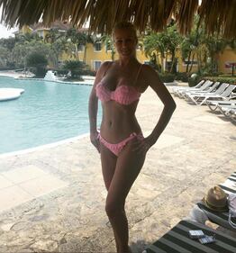 Mercedes Henger vista da mamma Eva su Instagram 6