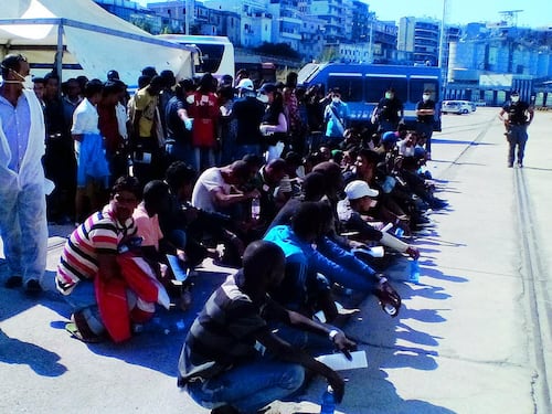 Il fallimento totale sui migranti dei governi progressisti in Europa