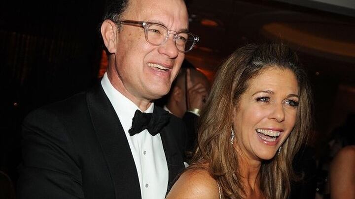 Tom Hanks, la moglie rivela: "Se fossi morta di tumore gli avrei chiesto una festa"